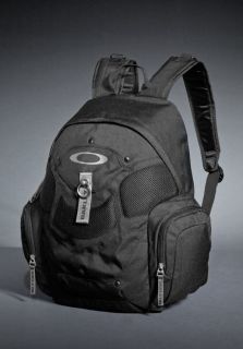 NWT Oakley Black Ripcord Backpack Logo School Bag Travel Knapsack 