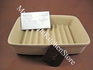 PAMPERED CHEF Small Ridged Baker item 1342 Stoneware NEW IN BOX