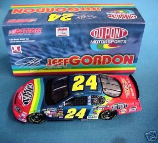 Action 124 2004 Jeff Gordon #24 Dupont Retro Rainbow
