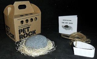 PET ROCK & WALKING LEASH Silliest Gag Gift (Kraft) Vintage Gag gift 