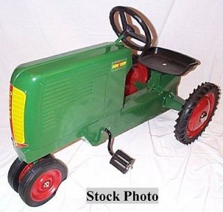 Oliver 70 Pedal Tractor FU 0621  NOS New In Box   Scale Models WFE 