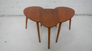 STUNNING VINTAGE PLYWOOD SECTIONAL HEART BEECH COFFEE TABLE   1950s
