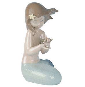 AUTHORIZED DEALER Nao Lladro Porcelain Figurine JEWEL OF THE SEA 