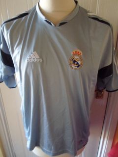 Real Madrid Training Football Shirt Size 36 38 Adults