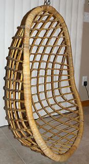 Vtg POD Hanging RATTAN Wood EGG Basket CHAIR SWING Mid Century COCOON 