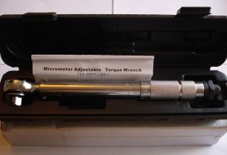 DRIVE TORQUE WRENCH 10   80 Ft lbs IN BLACK STORAGE CASE