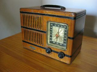   Thanksgiving Christmas Gift Wooden Tube Deco Tabletop Radio 1930s