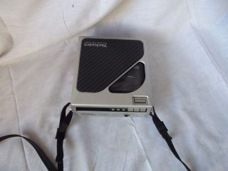 vintage technics sl xp7 portable cd player With Case (l;1   