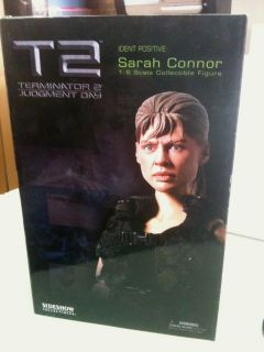 Sideshow T2   Terminator 2   Sarah Connor   Linda Hamilton   1/6 Scale 