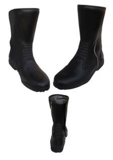 motorcycle touring boots in  Motors