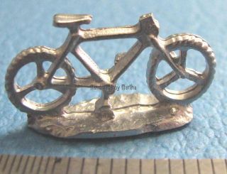 game part Scheels Opoly Monopoly metal bicycle pawn token mover charm