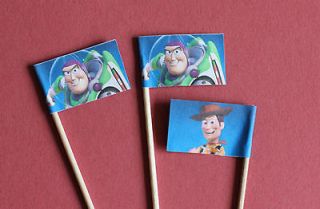 22 X TOY STORY WOODY BUZZ LIGHTYEAR CHILDRENS PARTY CUPCAKE FLAGS CAKE 