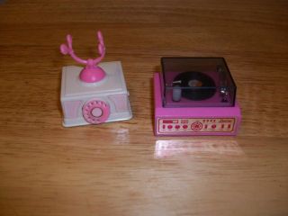 Vintage Barbie & Friends Wind Up Record Player and Phone toy Lot Cute 