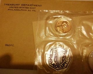 1962 P U.S. MINT COIN PROOF SET   IN ORIGINAL WRAPPER AND TREASURY 