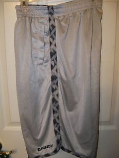 AND1 Basketball Athletic Chrome Gray Reversible Shorts Mens Size Large 