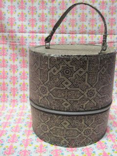 Vintage Mid Century Carry All Travel Train Tote Hat Wig Case