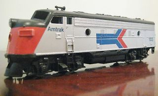 42005 AmTrak Engine 103 Toy Model Train Vintage