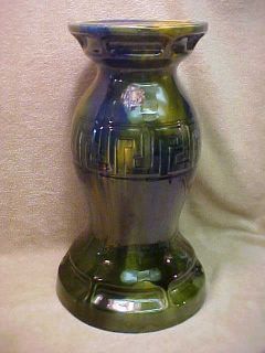 RARE HULL ROSEVILLE PEDESTAL STAND NO JARDINIERE 19.5