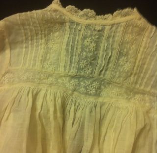 Beautiful Antique Victorian Christening Gown,amazing Lace Hem,and 