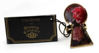 Disney Couture Tom Binns Alice Keyhole Ring Size 6