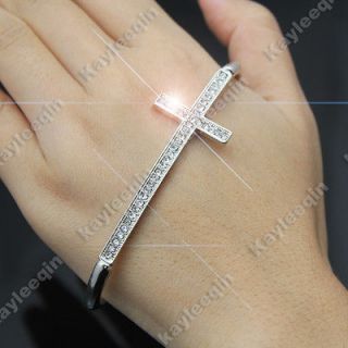 hand palm bracelet in Bracelets