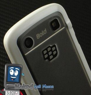 blackberry bold 9900 white in Cell Phones & Smartphones