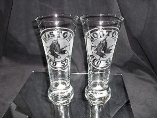 BOSTON RED SOX 2 ETCHED LOGO 20 oz PILSNER GLASSES NEW CIRCLE SOX