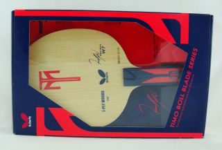Butterfly TIMO BOLL W7 Table Tennis Racket (FL / ST)