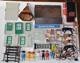 large lot of PLAYMOBIL #4431 SHERIFFS OFFICE Playset Western toys 