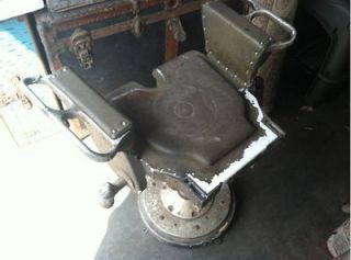 VINTAGE INTERROGATION CHAIR PROP FROM STAR TREK   Next Gen.RUSTIC with 