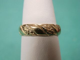 Vtg Carved Design Gold Wedding Band Ring 14kt Yellow Gold Sz 5 1/2