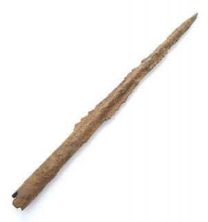 ANCIENT ROMAN IRON BARBED SPEAR HEAD