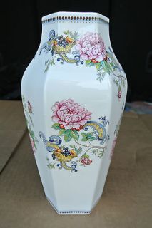 SUPERB VINTAGE 9 Crown Staffordshire Bone China CHELSEA MANOR Vase 