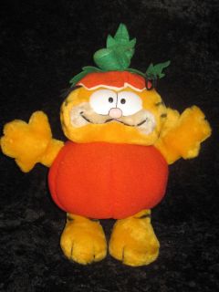 Vintage 1981 Dakin Garfield Cat Halloween Pumpkin Patch Costume Plush