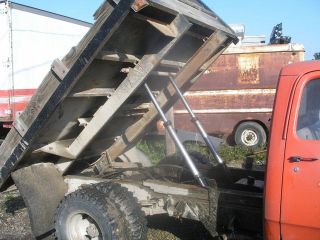 VERY NICE 8ft x 8ft pickup steel dumpbed flatbed 2500 3500 twin 