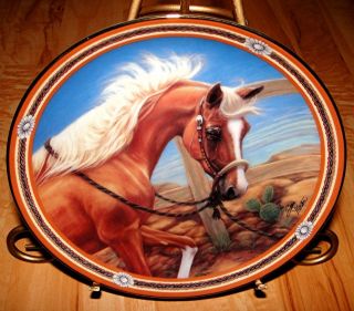 On The Range GOLDEN TREASURE Susie Morton The Danbury Mint Horse Plate