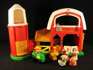 Used Little People FARM & SILO Animal Sounds Play Set Fisher Price UEC
