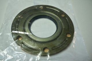 FORD 8N REAR AXLE OUTER SEAL RETAINER w/SEAL & GASKET   Part 