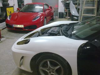   COMPREHENSIVE KIT FOR CELICA 2000 2006 PAINTED IN FERRARI F430 RED