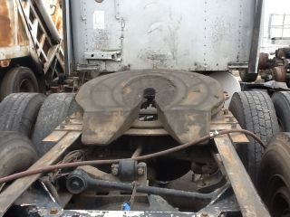 holland fifth wheel in Other Vehicle Parts
