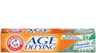 Arm & Hammer Age Defying Fluoride Anti Caivty Toothpaste with Liquid 