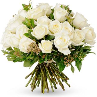 Scented cream hand tied bouquet   THE REAL FLOWER COMPANY   Bouquets 