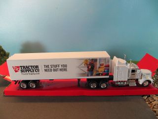   Kenworth W900 Tractor Trailer Tractor Supply Stuff You Need 143
