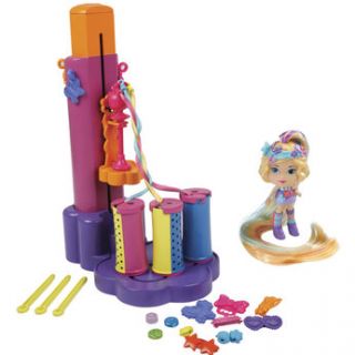 Practise your braiding in The Hot Locks Style salon playset This set 