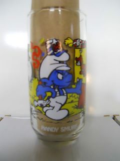 1983 Smurf Collector Glass Handy Smurf