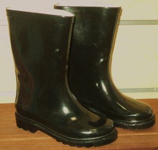 boys rain boots new black rubber rain boots sz 13 1 2 3 4