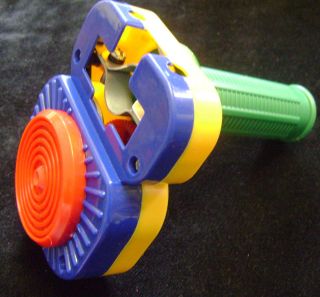 NEW CHILDRENS BICYCLE HORN with REALISTIC MOTOR ENGINE REVVING SOUND 