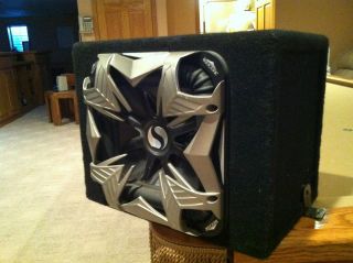 kicker solo baric l7 s10l7 10 subwoofer in a sealed