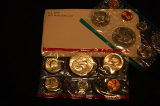 1974 US MINT Uncirculated Set With Eisenhower IKE Dollar & Kennedy 