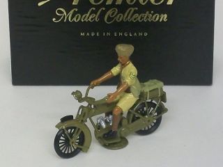 CHARLES BIGGS BRITAINS 9906 INDIAN DISPATCH RIDER BIKE